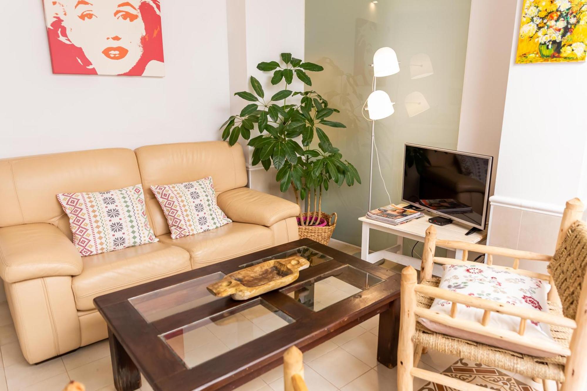 Theodora Chica 1 Villa Málaga Dış mekan fotoğraf